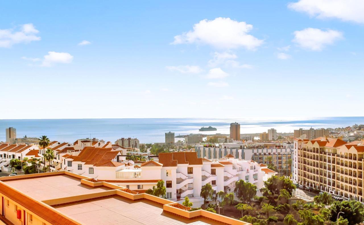 Floor, Sea View, Huge Terrace, Heated Pool, Garage Апартаменты